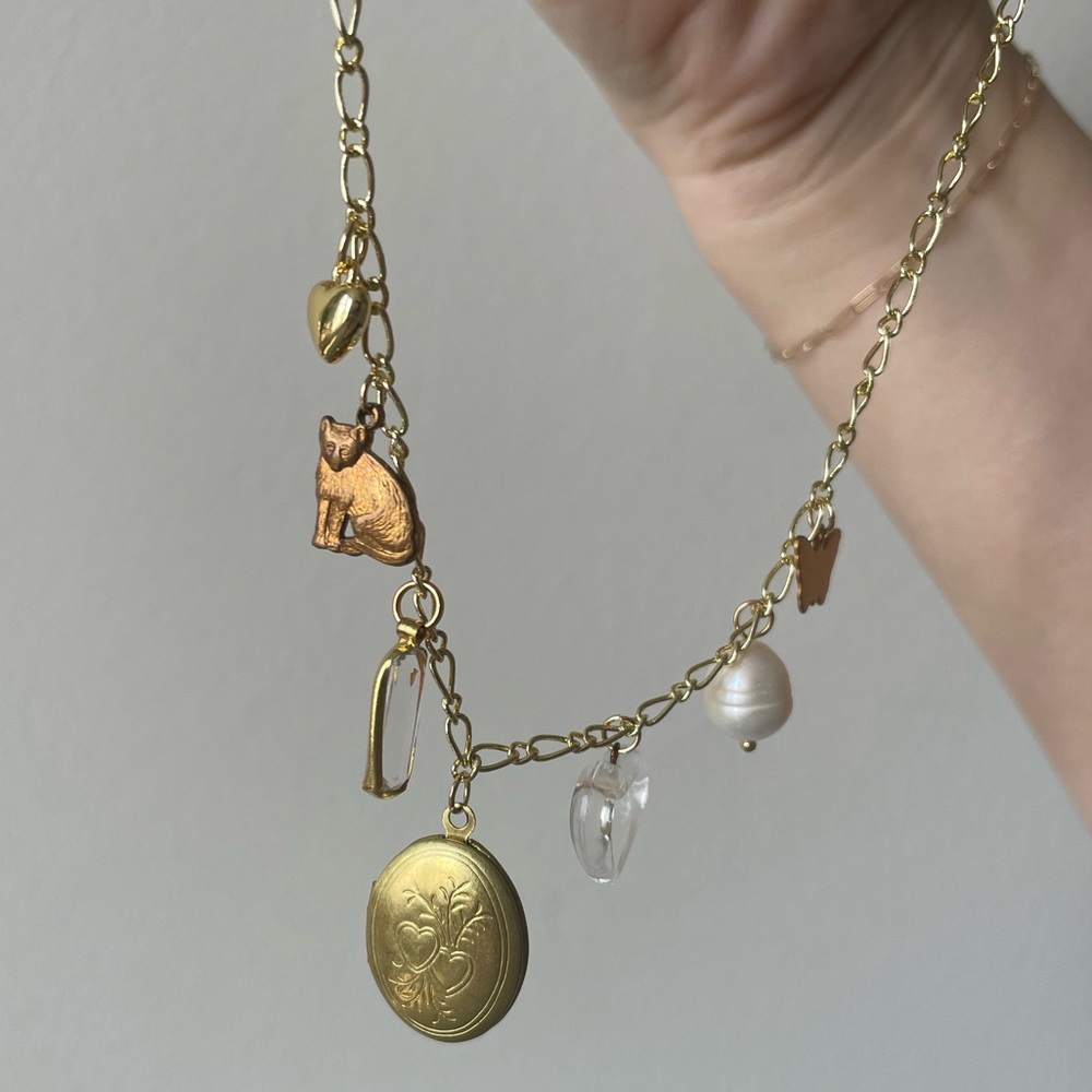 Love kitten charm necklace